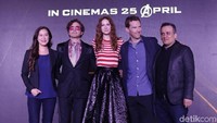 Dalam poster, film puncak Marvel Cinematic Universe dalam satu dekade itu bakal ditayangkan mulai 25 April 2018. Foto: Asep/detikHOT