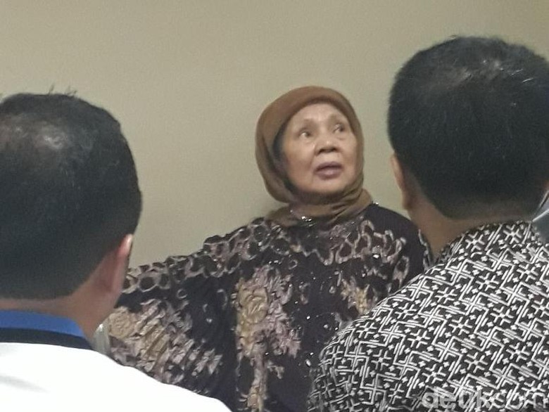 Drama Koruptor Siti: Korupsi 2004, Dijebloskan ke Bui 2018 Drama Koruptor Siti: Korupsi 2004, Dijebloskan ke Bui 2018
