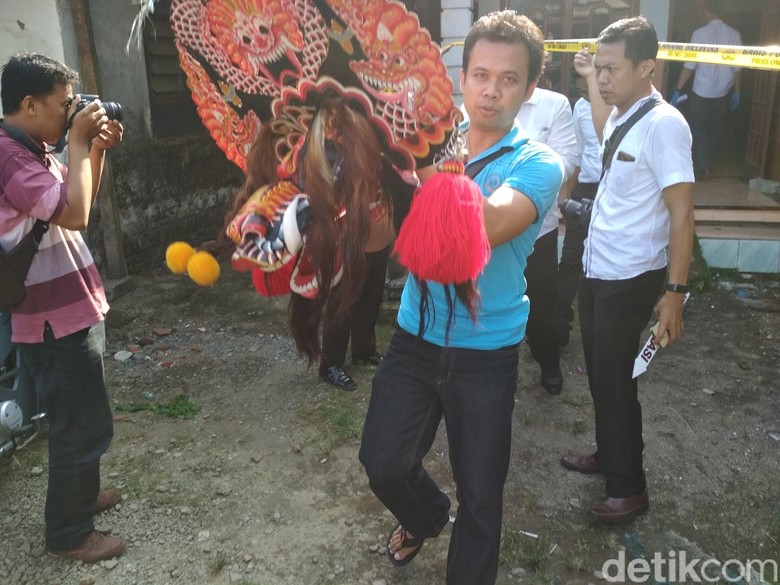 Guru Tari Jaranan yang Diduga Cabuli 10 Anak Resmi Tersangka Guru Tari Jaranan yang Diduga Cabuli 10 Anak Resmi Tersangka