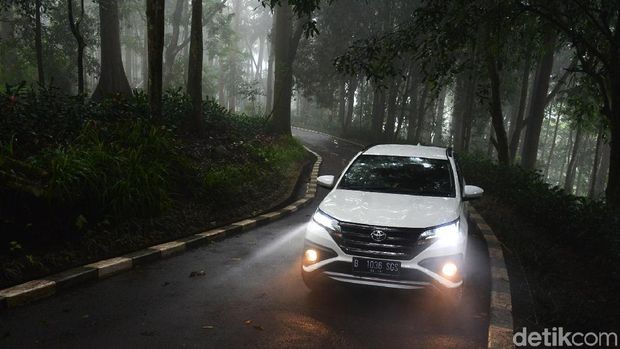 Toyota Rush