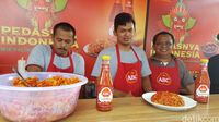 Ini Dia Rahasia Pak Sartono Peracik Mie Paling Pedas di Dunia