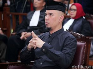 Hakim Perintahkan Ahmad Dhani Ditahan