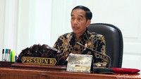 Dalam pembukaannya, Jokowi mengingatkan kembali bahwa ratas siang ini berawal pada 12 Februari 2018 saat sidang kabinet paripurna yang meminta adanya evaluasi pelaksanaan PSN.