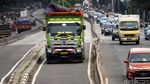 Jalur Busway di Daan Mogot Belum Steril