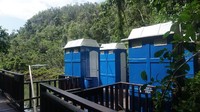 Fasilitas juga terbilang mumpuni. Sudah ada kios yang berjualan makanan dan toilet umum yang bisa dipakai pengunjung (Shinta/detikTravel)
