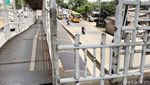 Ditabrak Truk Sejak 2017, JPO Jembatan Gantung Belum Diperbaiki