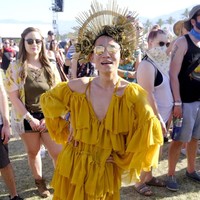 Wanita ini menjadi Beyonce di Coachella. Foto: Dok. Getty Images