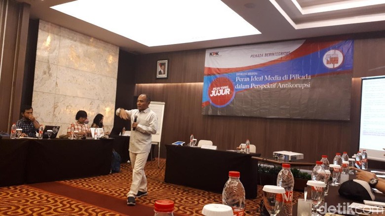 Dewan Pers : Wartawan Punya Batasan Sampaikan Pandangan Politik Dewan Pers : Wartawan Punya Batasan Sampaikan Pandangan Politik