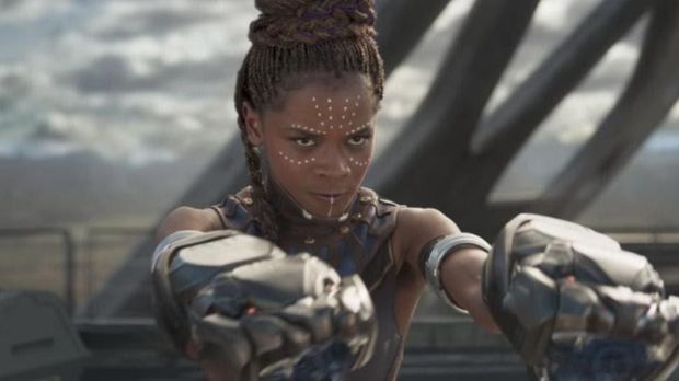 Sementara itu Shuri diperkirakan bakal mengambil alih Iron Man Suit