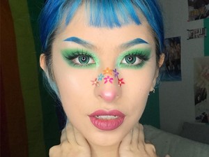 Antimainstream! Pakai Makeup di Hidung Kini Jadi Tren