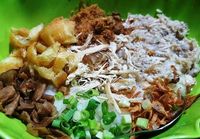 Mampir ke Kawasan Pasar Lama, Jangan Lupa Cicip 5 Makanan Ini