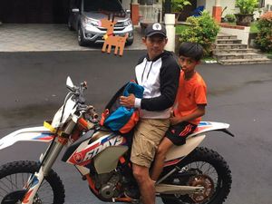 Cara Ibnu Jamil Dekatkan Anak dengan Alam