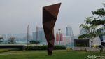 Hanya di Hong Kong, Patung-patung Keren Ini Dipajang di Taman