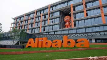 Alibaba yang didirikan Jack Ma adalah salah satu e commerce terbesar di dunia yang dibanggakan negara China. Tengok saja dalam musim belanja Singles Day  beberapa hari lalu, Alibaba berhasil mencatat nilai transaksi hingga lebih dari 372 miliar Yuan atau Rp 790 triliun. Foto: detikINET/Adi Fida Rahman