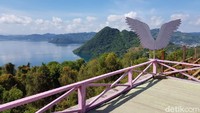 Foto:  Atau mau berfoto di spot kekinian yang lain? Boleh banget. Pilih saja yang sesuai dengan keinginan. (Elvan/detikTravel)