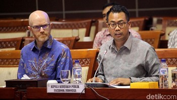 Dalam agenda Rapat Dengar Pendapat Umum (RDPU) ini, Komisi I DPR RI meminta penjelasan terkait kebocoran satu juta lebih pengguna Facebook di Indonesia terhadap Kepala Kebijakan Publik Facebook Indonesia dan Vice President of Public Policy Facebook Asia Pasific.