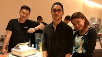 Afgan dan Rossa saat berada di sebuah restoran. Foto: Dok. Instagram
