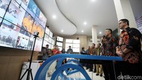 Coklit ini akan dilakukan oleh panitia pemilih dengan mendatangi rumah di masing-masing daerah. Nantinya panitia ini akan mendata data diri pemilih yang telah memiliki KTP elektronik dan dapat menggunakan hak pilihnya. Data pemilih ini nantinya akan dimasukkan dalam daftar pemilih sementara (DPS). Coklit data pemilih berlangsung mulai 17 April hingga 17 Mei 2018.