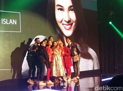 Keramaian Peluncuran Duo Oppo F7