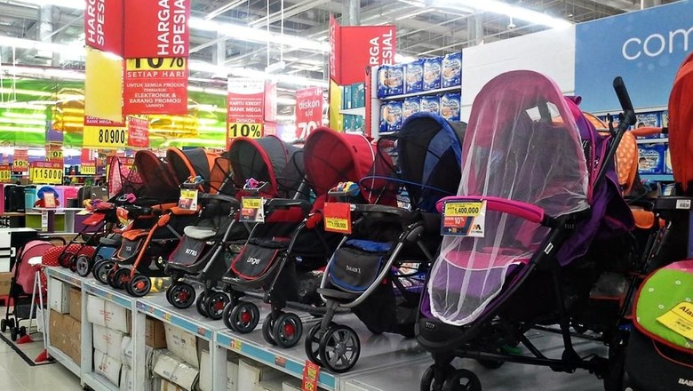 Dapatkan Diskon Seru Peralatan Bayi di Transmart Carrefour/ Foto: Transmart Carrefour Dapatkan Diskon Seru Peralatan Bayi di Transmart Carrefour/ Foto: Transmart Carrefour