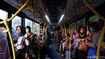 Ganjil Genap Berlaku, Warga Pindah ke TransJakarta