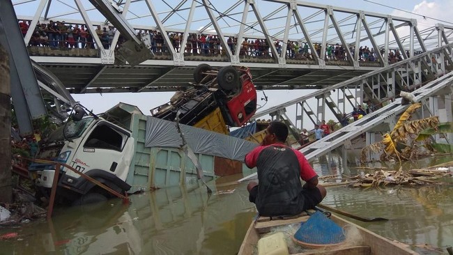 Kementerian PUPR Buka-bukaan Soal Jembatan Babat yang Ambrol