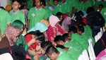 Tangis Haru Pecah Saat Napi Anak Bertemu Ortu