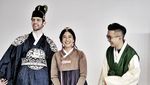 Pakai Hanbok di Korea, Tumben Kantung Mata Dian Sastro Terlihat?