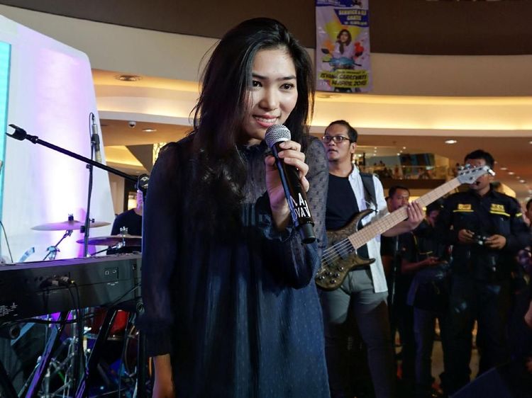 Isyana Sarasvati Kagetkan Pengguna Yamaha di Cirebon
