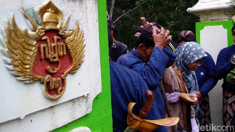 UU Keistimewaan Digugat Mahasiswa UGM, Ini Respons Sultan Yogya UU Keistimewaan Digugat Mahasiswa UGM, Ini Respons Sultan Yogya