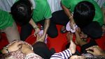 Tangis Haru Pecah Saat Napi Anak Bertemu Ortu