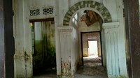 Sisi dalam rumah yang sudah lama tak dihuni (Dadang Hermansyah/detikTravel)