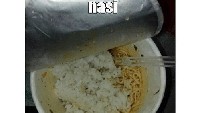 Hmm, siapa hayo yang kalau lagi laper berat justru makan apa aja ditambah nasi. Kalau yang ini judulnya makan karbohidrat doang ya.  Foto: Istimewa