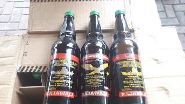Polisi tangkap penjual miras oplosan di Sawah Besar