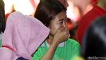 Tangis Haru Pecah Saat Napi Anak Bertemu Ortu