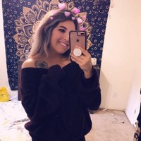 Di beberapa postingan Twitternya, wanita berusia 23 tahun ini menghabiskan banyak waktu untuk berolahraga dan pergi ke gym. Ia pun kini tampi memukau. Foto: Twitter @meeelondrea