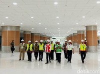 Saat Jokowi Kunjungi Bandara Kebanggaan Jawa Barat