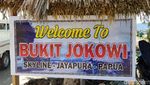 Foto: Bukit Jokowi di Papua yang Instagramable