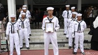 Amoroso Katamsi meninggal dini hari tadi, dan di makamkan bada dzuhur, Selasa (17/4/2018). Foto: Hanif Hawari/detikHOT