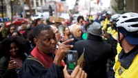 Dilansir CBS Philadelphia, Senin (16/4/2018), Pengacara kedua pria tersebut, Lauren Wimmer mengatakan klien mereka berada di Starbucks itu untuk menunggu seorang rekan.Foto: REUTERS/Mark Makela