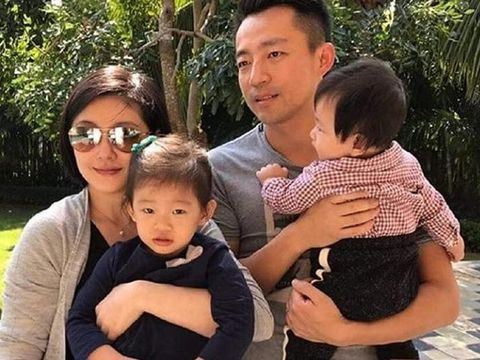 Barbie Hsu dan keluarganya