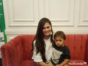 Sabai Morscheck Foto Bareng Pria Lain, Ucapan Ringgo Agus Rahman Bikin Ngakak