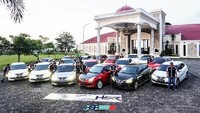 Sebanyak 17 mobil turut berpartisipasi dalam touring ini. Istimewa/NEWBI.