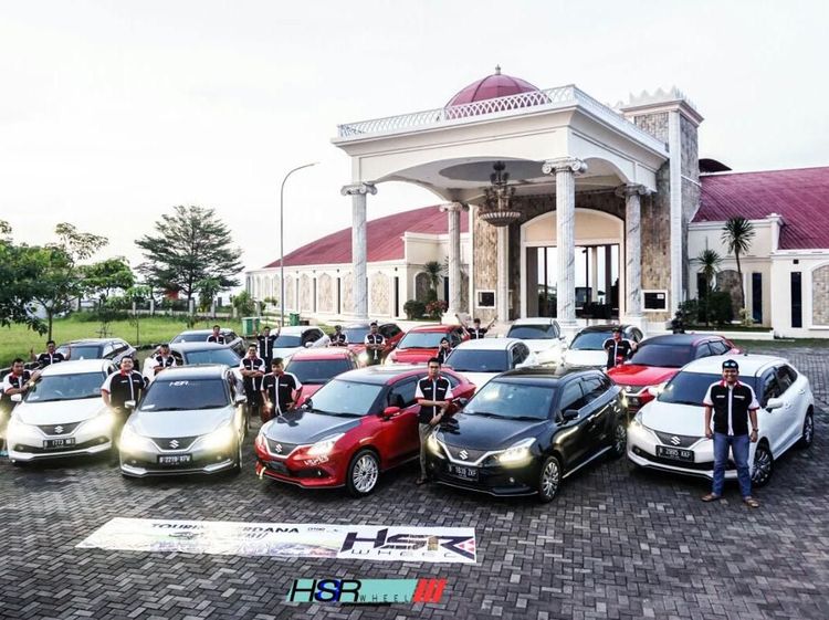 Touring Perdana Pencinta Mobil Baleno