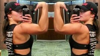 Kamu bisa lihat kencangnya otot-otot Emilie di foto ini. (Foto: Instagram/pilotemilie)