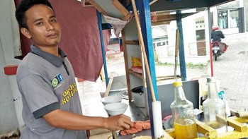 Sedangkan ini pria asal Tangerang yang bernama Kentut. Ia pun memutuskan untuk mengganti namanya menjadi Ihsan Hadi. Foto: Ahmad Bilwahid/detikcom