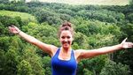 Emilie, Si Pilot Cantik yang Suka Adventure