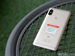 Unboxing Jagoan Baru Xiaomi Redmi Note 5