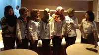 Adapaun enam wanita cantik yang akan mengoperasikan kereta MRT Jakarta seluruhnya adalah Laras, Indri, Tiara, Desi, Amel dan Alfi. Trio Hamdani/detikcom.