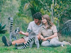 Potret Si Cantik Putri Steve Irwin Gaul dengan Hewan Liar